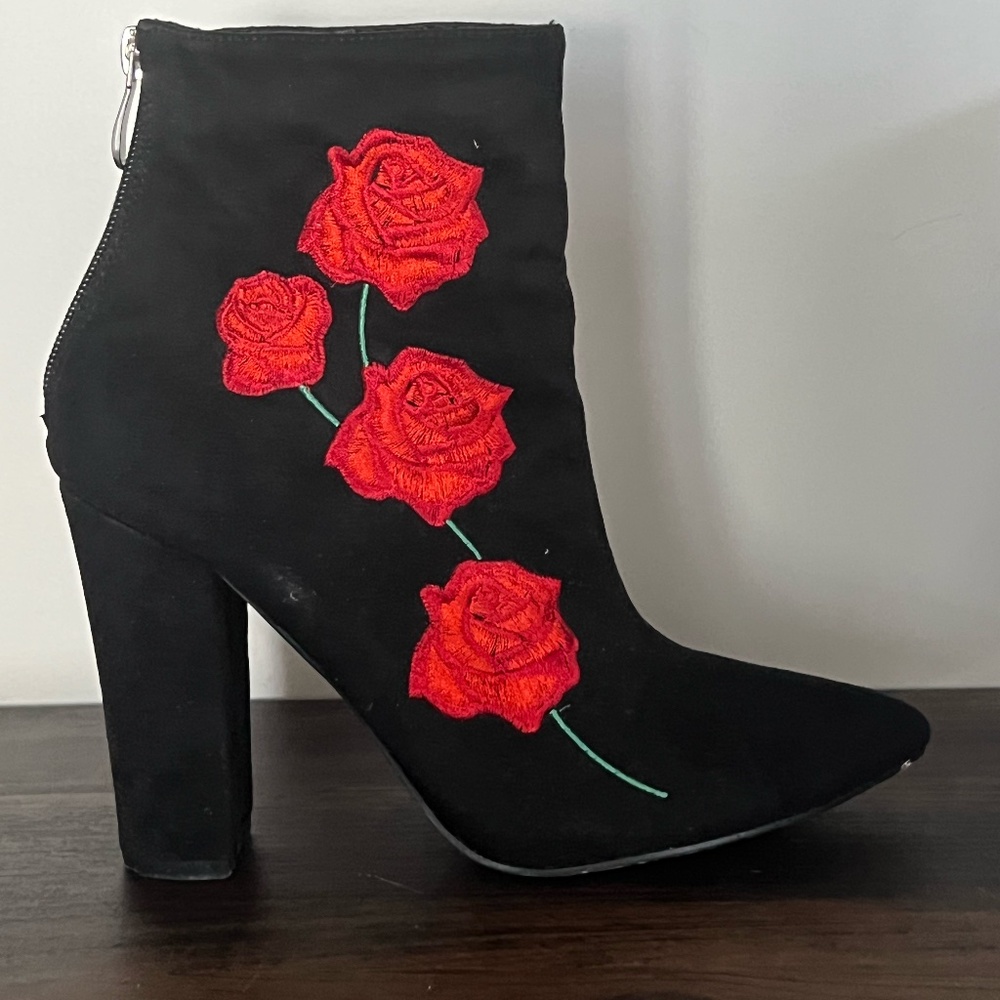 Cape Robbin Embroidered Red Rose Heeled Boots